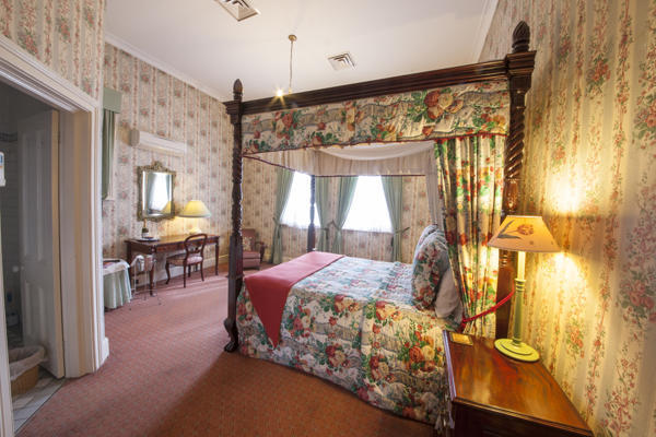 The Old George And Dragon Guesthouse Maitland Room photo